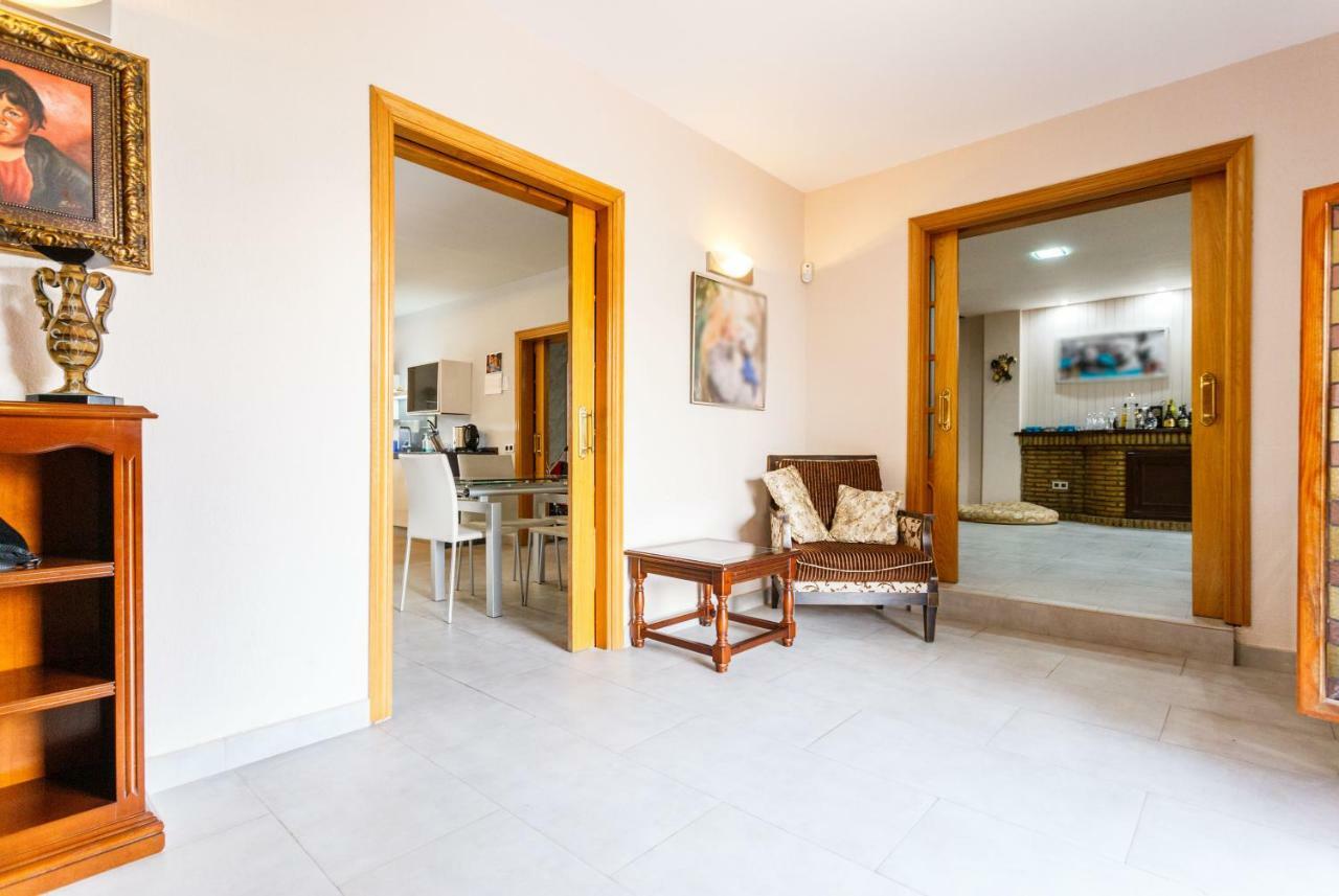 Divi Apartments Villa Reyes Mairena del Aljarafe Eksteriør bilde