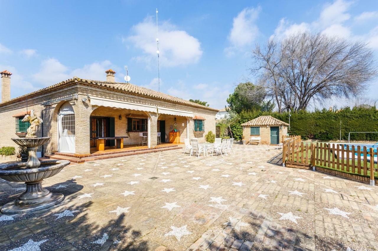 Divi Apartments Villa Reyes Mairena del Aljarafe Eksteriør bilde
