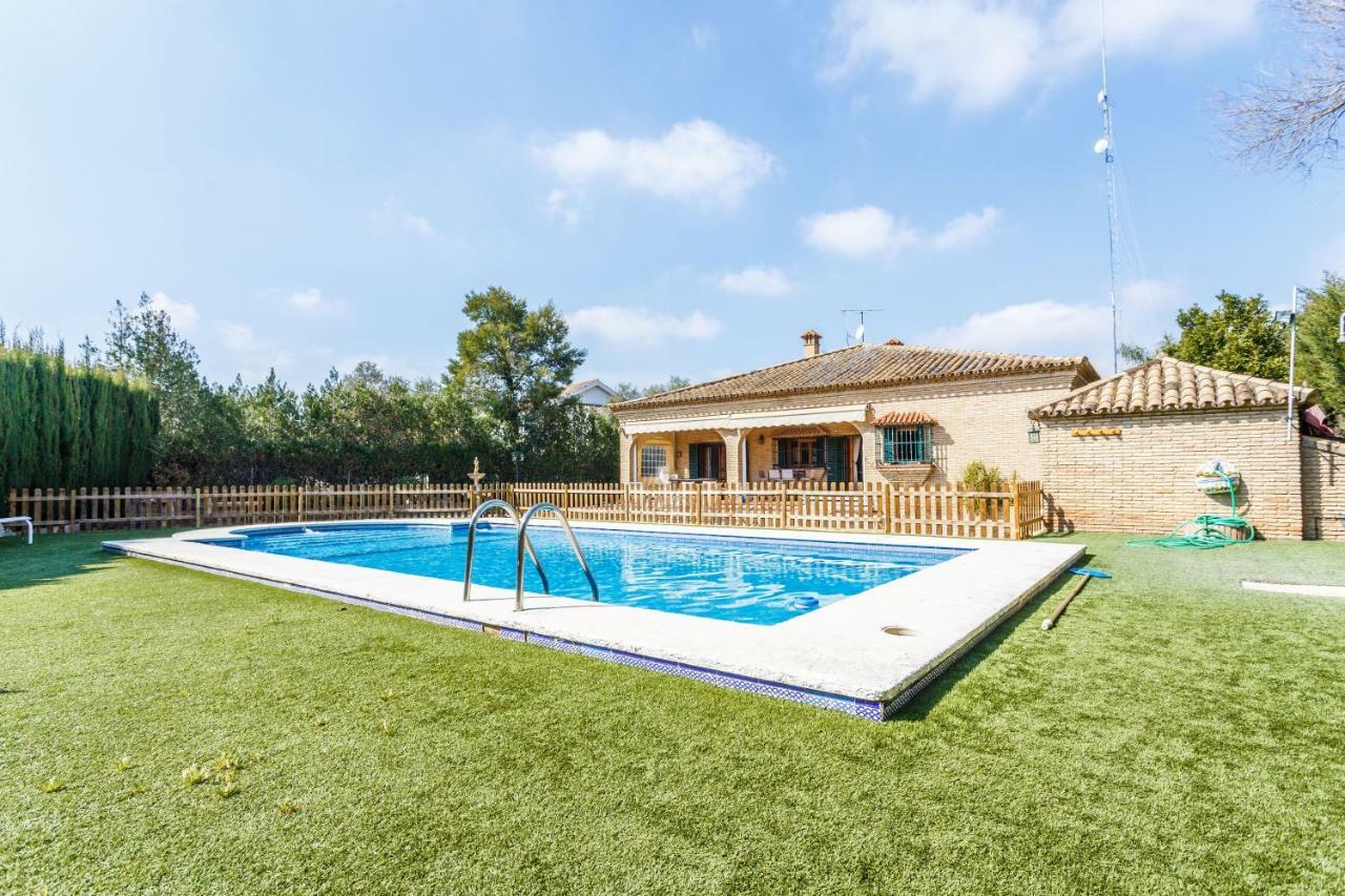 Divi Apartments Villa Reyes Mairena del Aljarafe Eksteriør bilde
